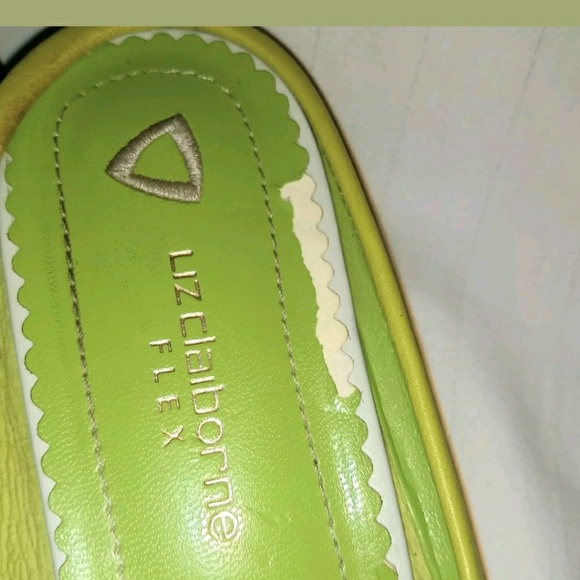 2 pair Liz Claiborne shoes 7M - Picture 6 of 6